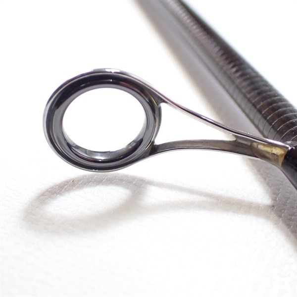 サーティーフォー＋Ｅ４１０Ｍ